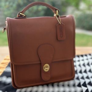 Vintage coach British Tan Station Bag #5130